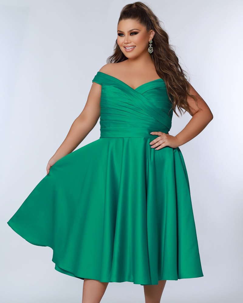 Front of a model wearing a size 26 Perfectly Posh Party Dress in Emerald by Celebrations by Sydney's Closet. | dia_product_style_image_id:250854